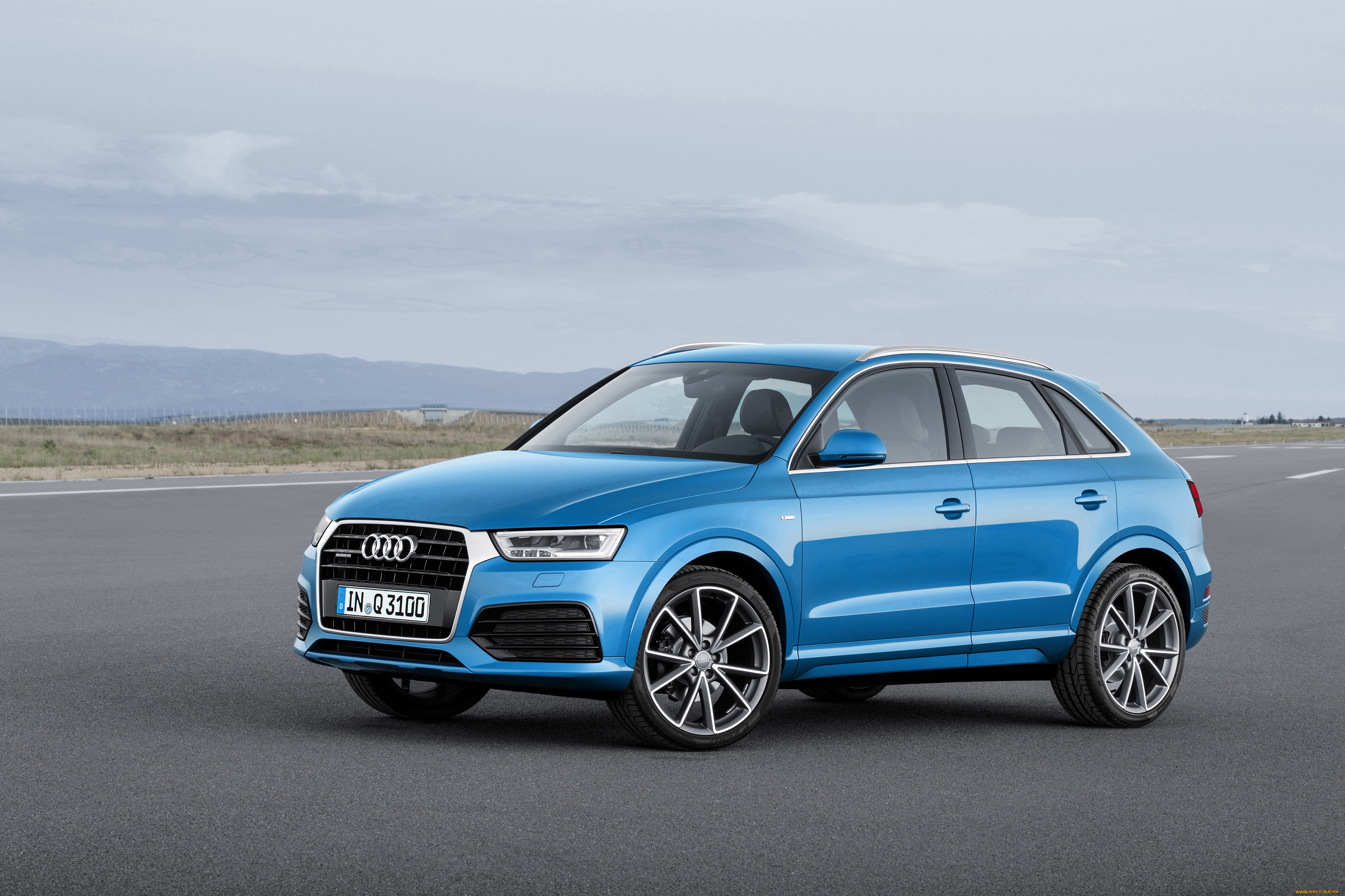 Q2 2024. Audi q3 2018. Ауди q3 2017. Audi q3 2015. Ауди q3 2018.